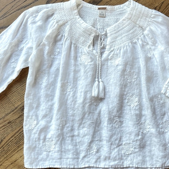 Magaschoni White Linen Smocked Embroidered V-Neck Peasant Blouse with Tassels - Picture 1 of 10